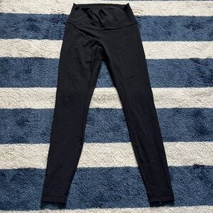 Lululemon wunder under black 7/8th leggings size 6